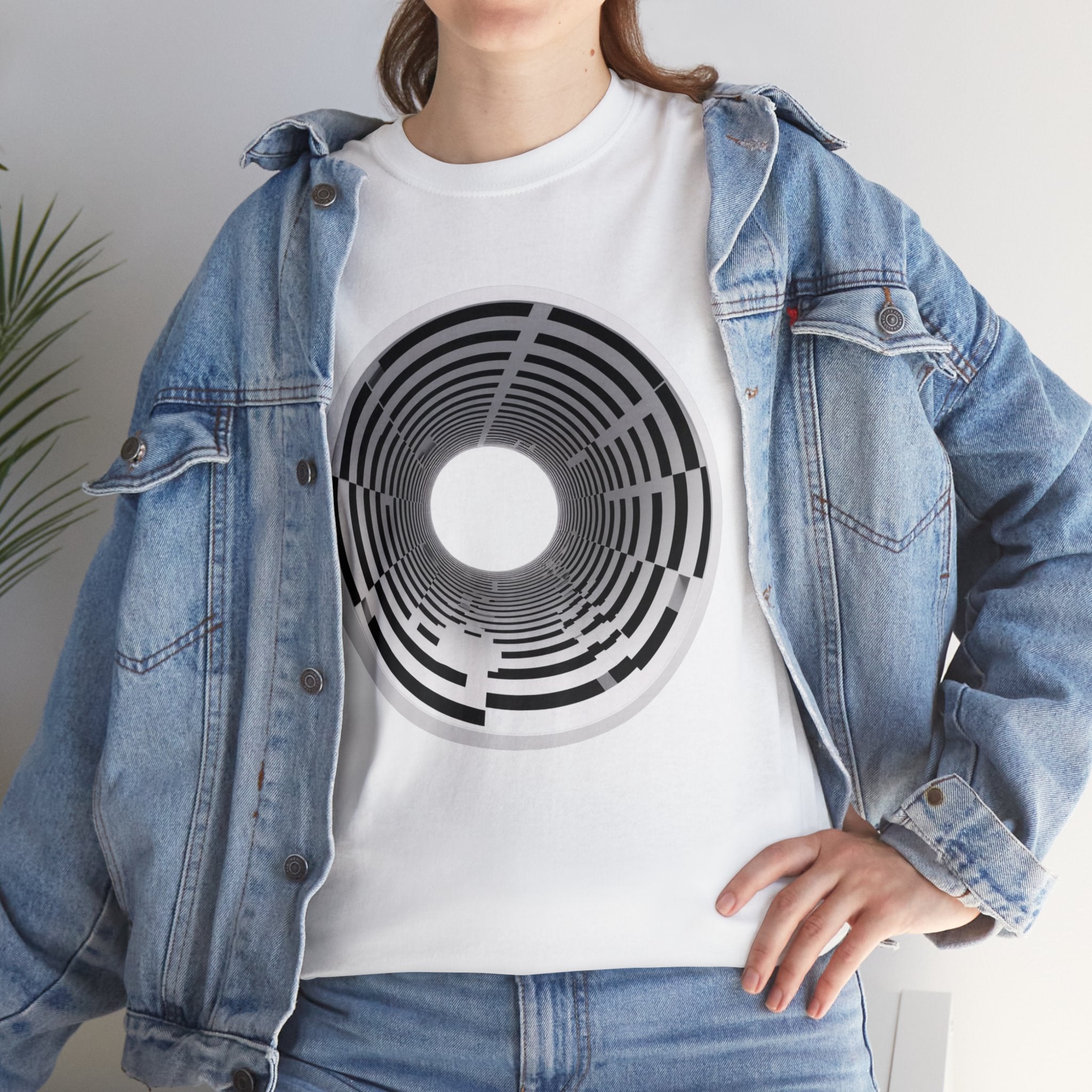 Women's Cute T-Shirt Gym & Anti-Social Settings 🚫 'Avert Your Eyes' Unisex Tee: Bold 3D Tunnel Design on T-shirt Uncomfortable Optical Illusion in Black & White 🌀